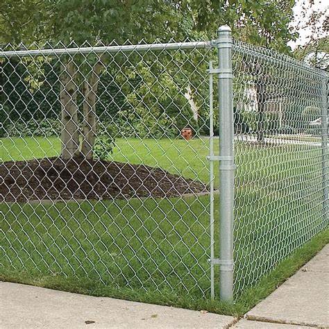 chain link fence application